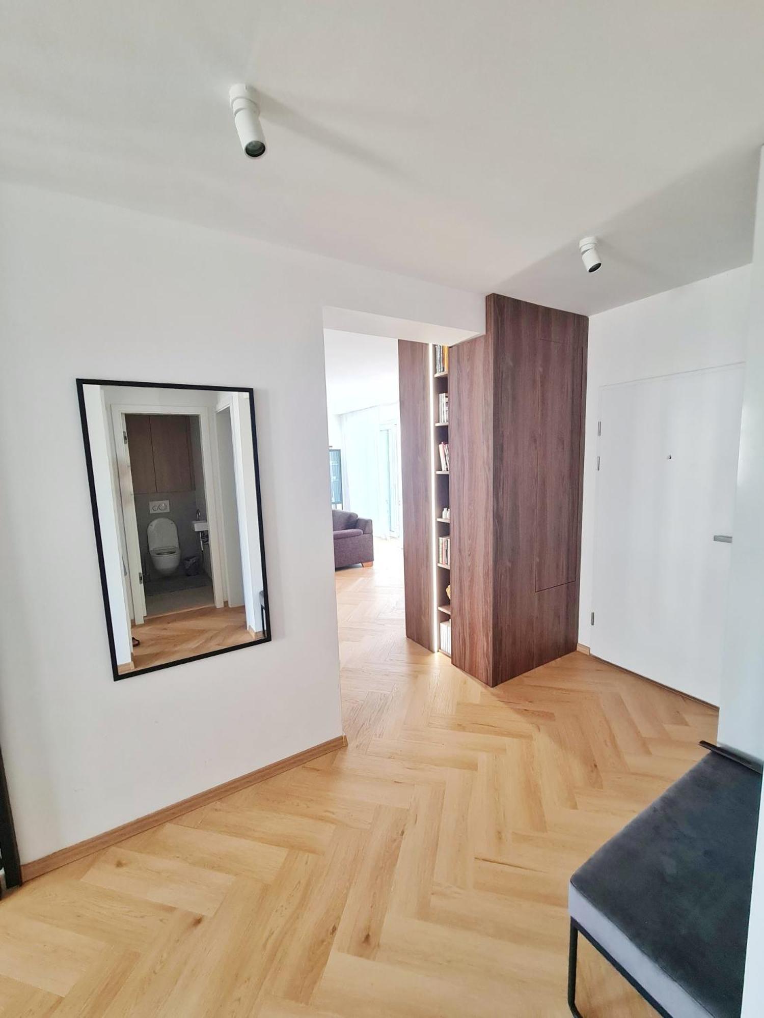 ברטיסלאבה Beautiful New Apt In Old Town Near Train Station - Free Parking מראה חיצוני תמונה