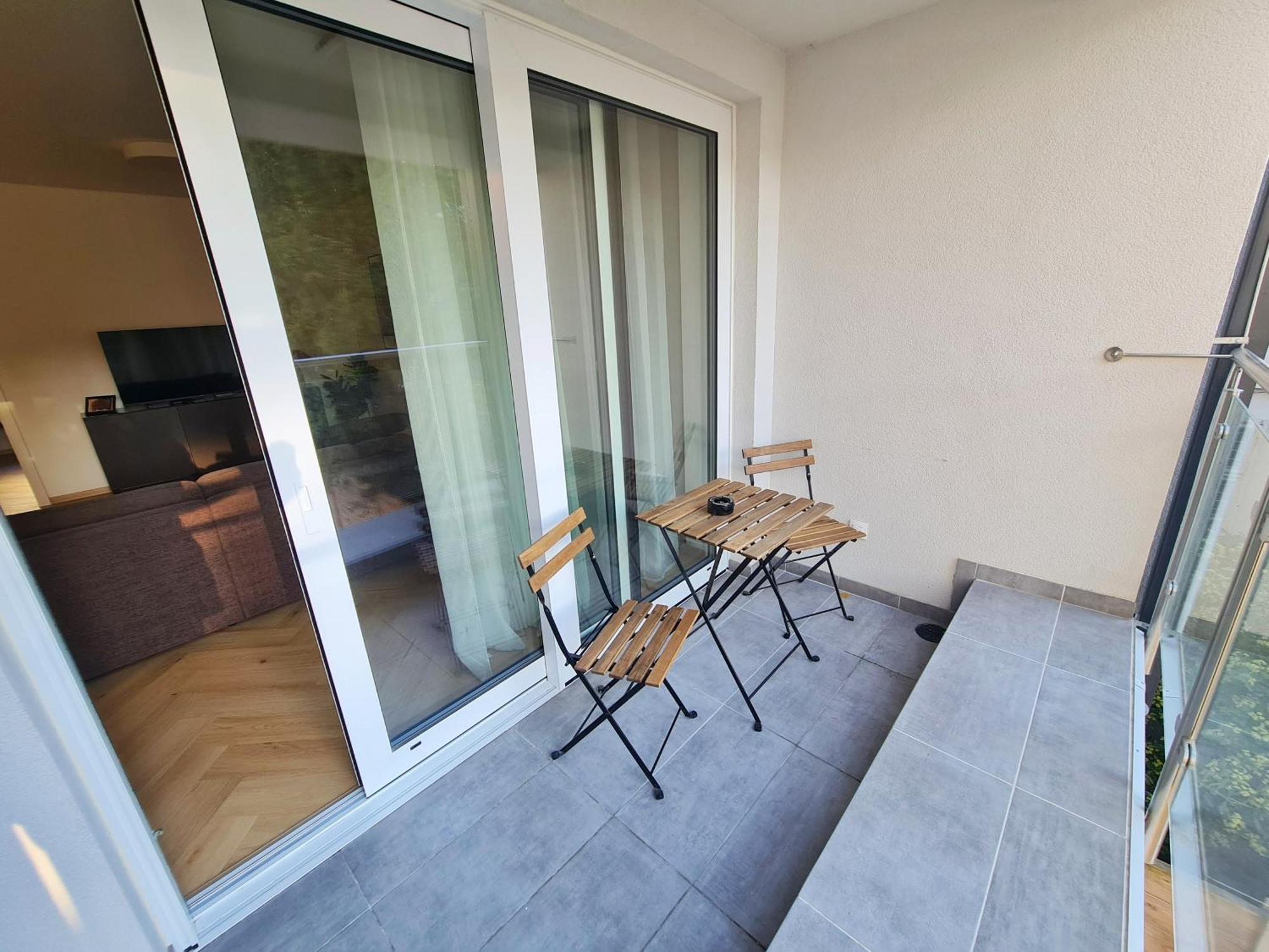 ברטיסלאבה Beautiful New Apt In Old Town Near Train Station - Free Parking מראה חיצוני תמונה